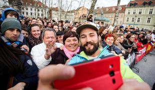 Filip Flisar v svojem slogu: Očitno imajo moje oboževalke slab okus