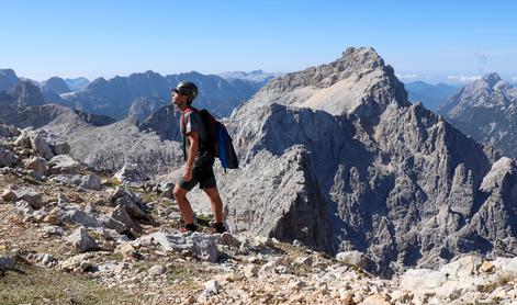 Pohod na deseti najvišji vrh v Sloveniji, Dolkovo špico #video