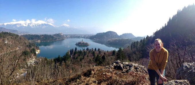 Na eni najbolj prepoznavnih točk v Sloveniji: Ojstrici nad Bledom. | Foto: osebni arhiv/Lana Kokl