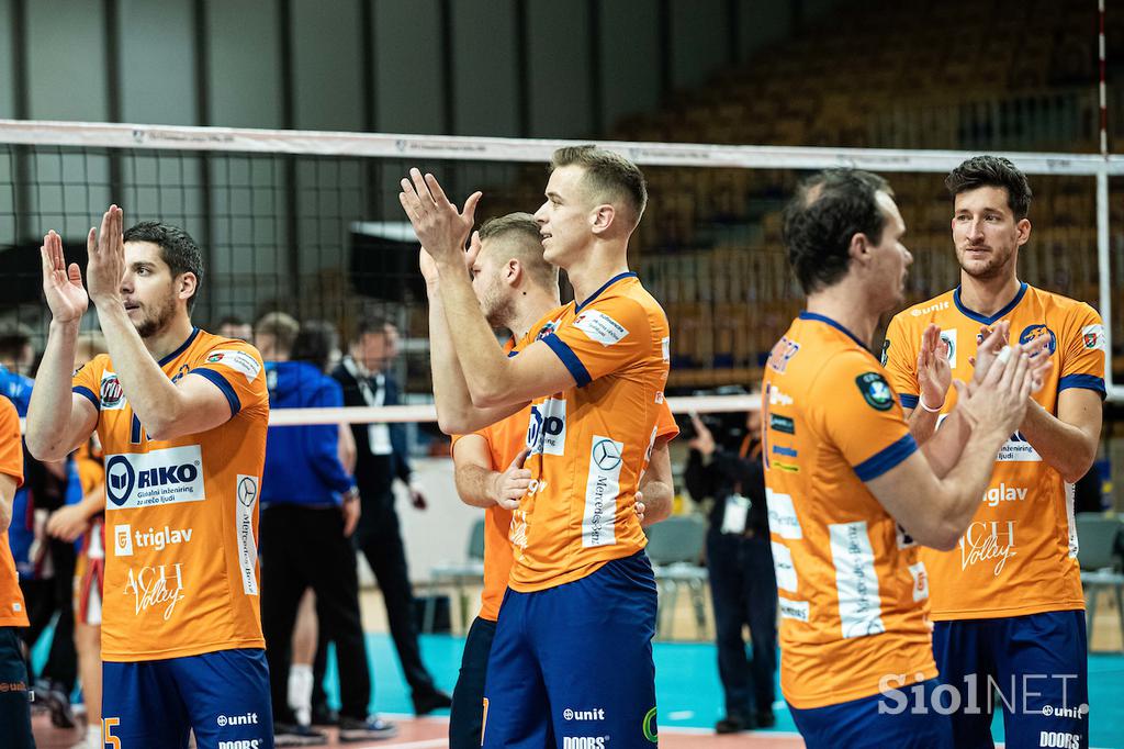 ACH Volley Kuzbass Kemerovo