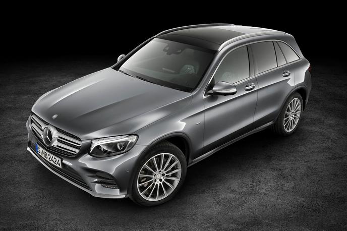 mercedes GLC studio