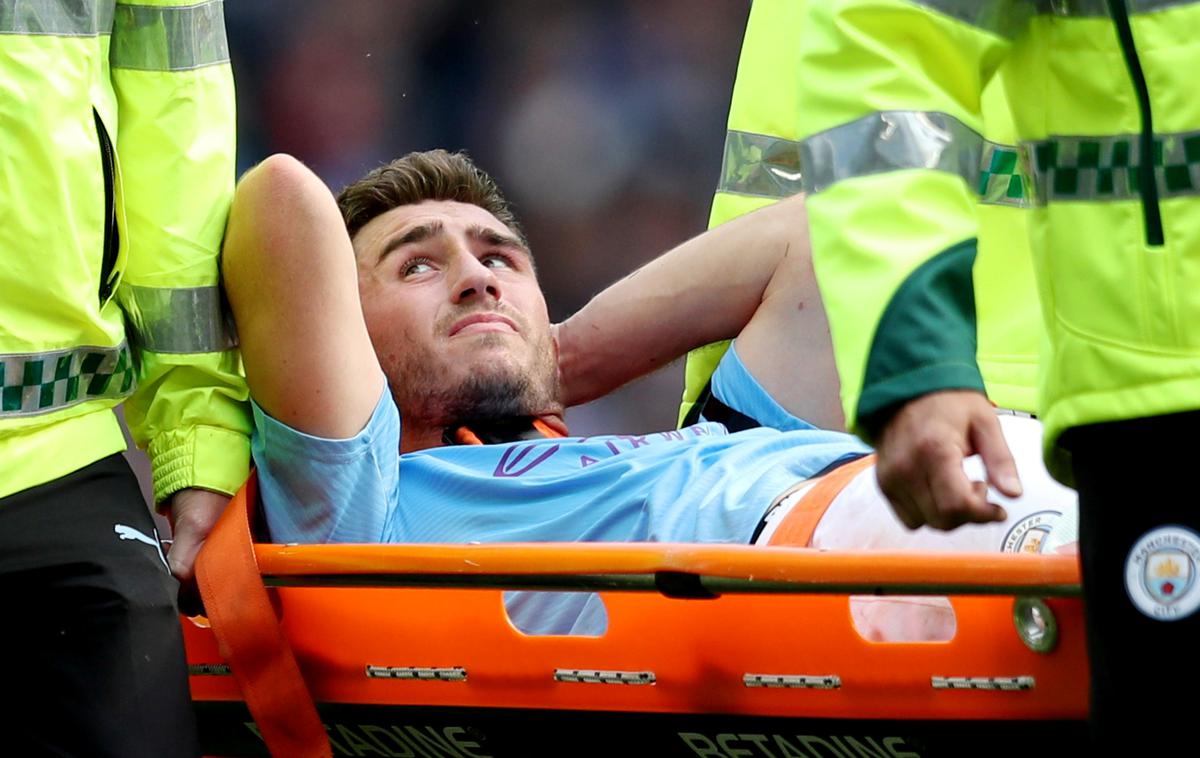 Aymeric Laporte | Aymeric Laporte se je poškodoval že v prvem polčasu prvenstvene tekme premier league proti Brightonu. | Foto Reuters