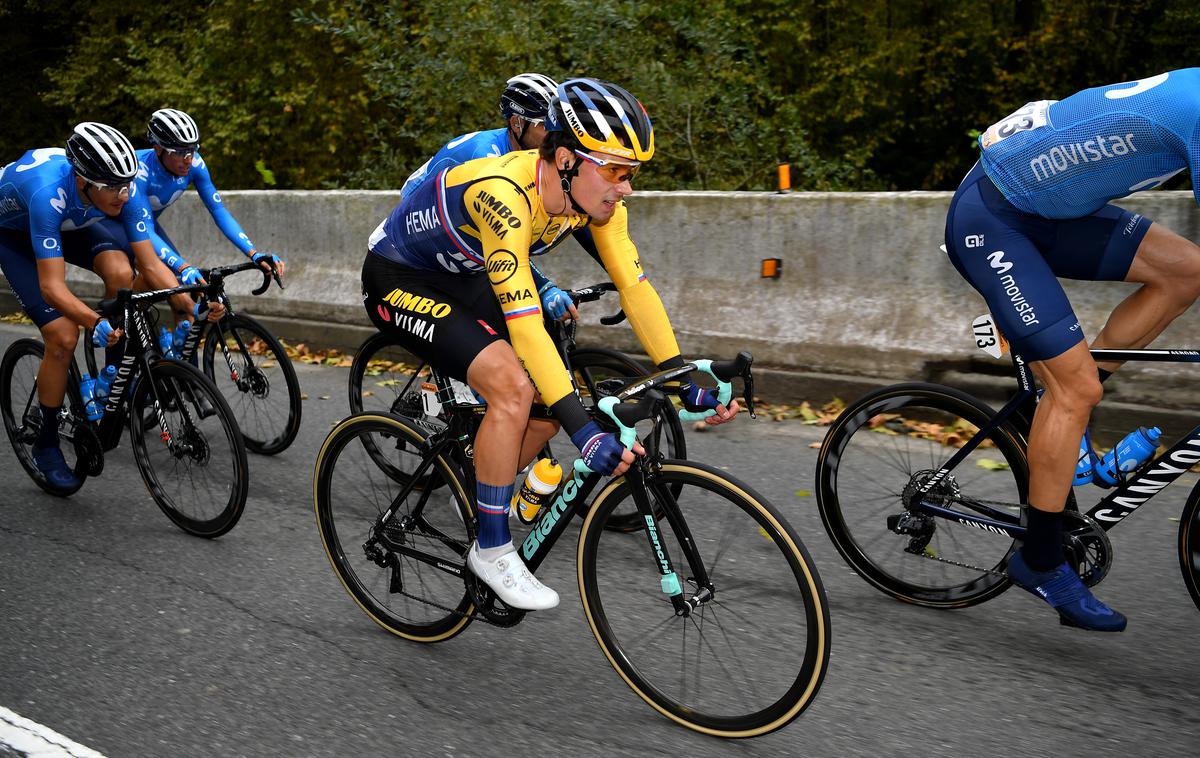 Primož Roglič | Primož Roglič spet v rumenem. | Foto Getty Images