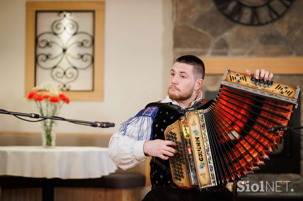 nagrada Avsenik, 17. Mednarodno tekmovanje harmonikarjev