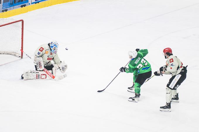 Olimpija je Jesenice izločila s skupnim rezultatom 8:0. | Foto: Grega Valančič/Sportida