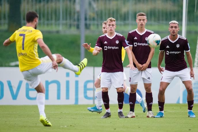 NK Triglav, NK Maribor, prva liga Telekom Slovenije | Maribor je zmagal s 3:1. | Foto Saša Pahič Szabo/Sportida