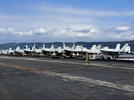 letalonosilka USS Gerald R. Ford