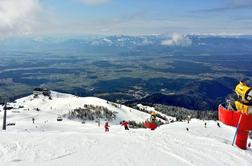 Rekorden obisk na slovenskih smučiščih, a rezerve je še precej (video)