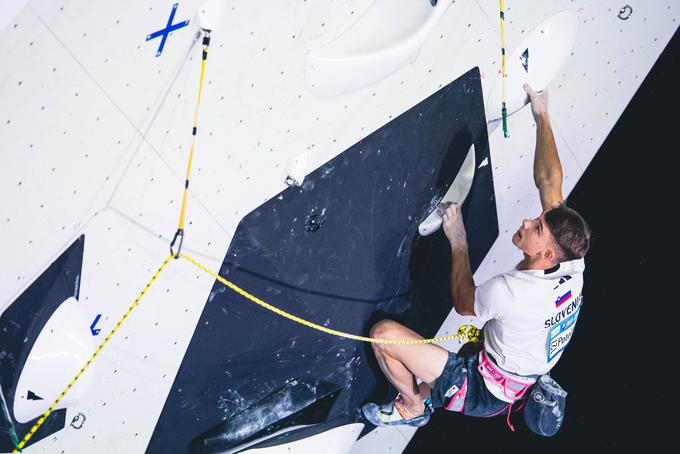 Noben slovenski plezalec se ni uvrstil v polfinale.  | Foto: Grega Valančič