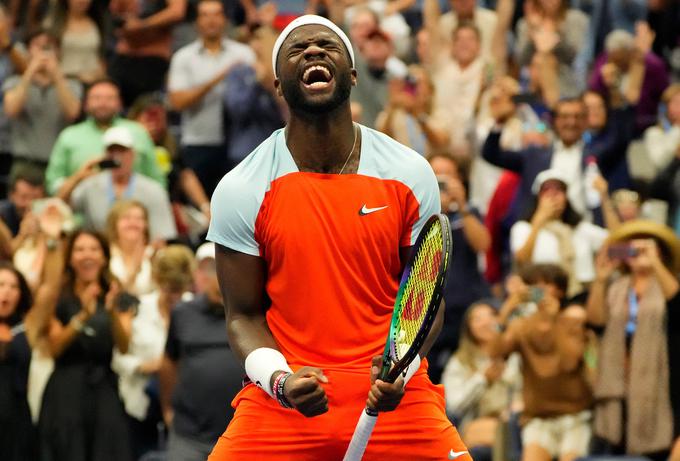 Tiafoe je s tem postal prvi Američan v polfinalu tega turnirja po 16 letih. | Foto: Reuters