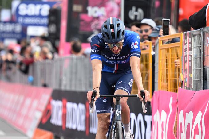 Razočarani Thibaut Pinot se je na koncu moral zadovoljiti z 2. mestom.  | Foto: Guliverimage/Vladimir Fedorenko