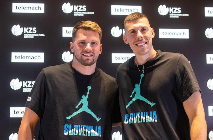 Luka Dončić in Vlatko Čančar ne skrivata cilja, da bi se letos s Slovenijo izkazala z boljšim rezultatom, kot sta mu bila priča lani na evropskem prvenstvu. | Foto: Vid Ponikvar/Sportida