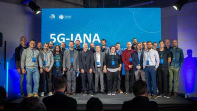 Kako lahko 5G prispeva k varnejšemu prometu z manj zastojev?