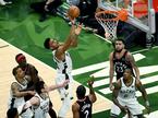 Giannis Antetokounmpo, Milwaukee Bucks