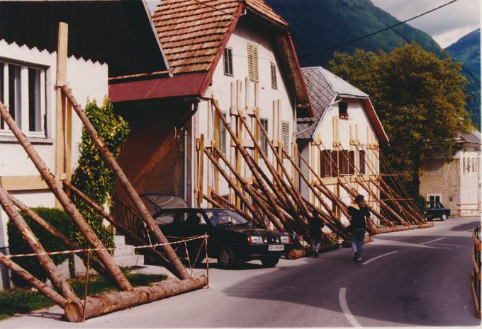 Bovec po potresu leta 1998. | Foto: 