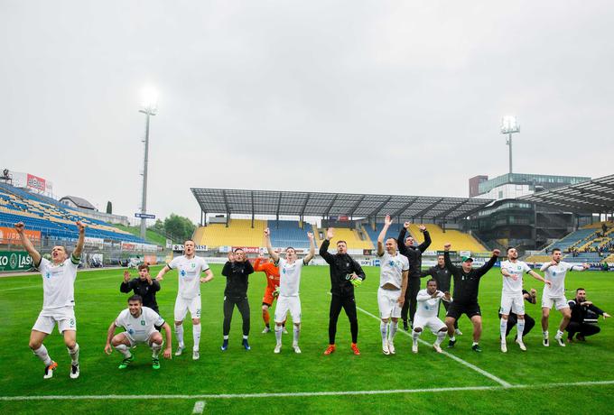 Če se bodo tako nogometaši Olimpije veselil tudi v soboto v Velenju, bodo že novi državni prvaki. | Foto: 