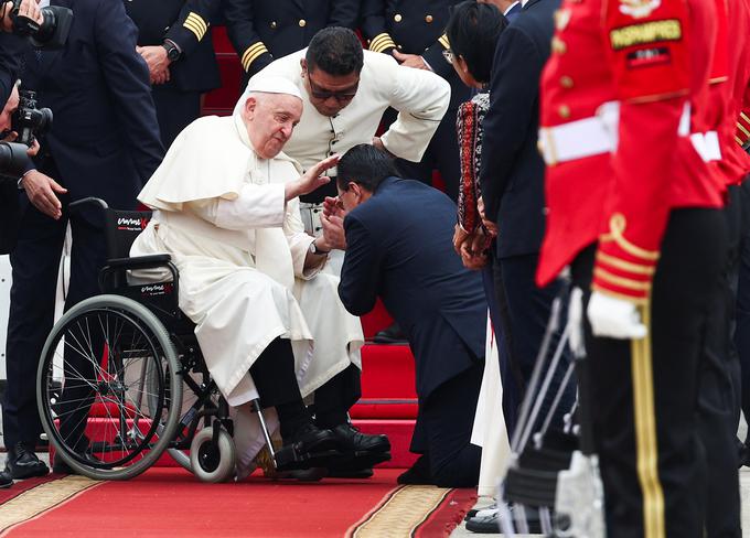 papež Frančišek, obisk, Indonezija | Foto: Reuters