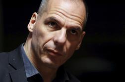 Varufakis simpatizira z njimi, a jim je dal košarico