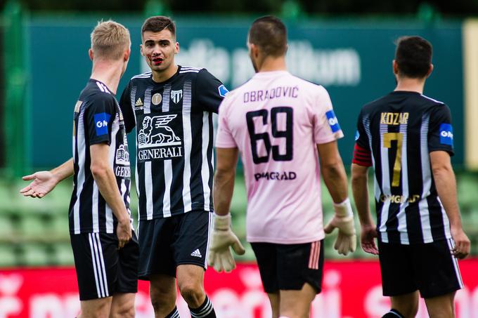 Bo prvi vratar Mure Matko Obradović, ki proti Kopru zaradi bolečin v hrbtu ni branil, tokrat pripravljen za nastop? | Foto: Grega Valančič/Sportida