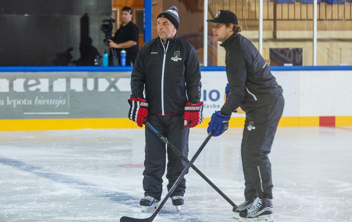 Matjaž Kopitar Anže Kopitar | Matjaž Kopitar te dni kot strokovni vodja sodeluje na hokejski akademiji Anžeta Kopitarja in Tomaža Razingarja, na kateri se bo v dveh terminih zvrstilo okoli 130 otrok. | Foto Grega Valančič/Sportida