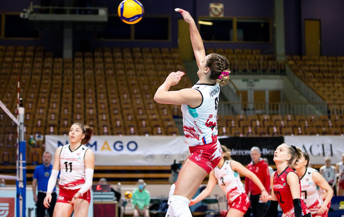 Nova KBM Maribor : Calcit Volley finale pokal Slovenije | Mariborčanke so v Zagrebu izgubile, a kljub temu so se uvrstile na zaključni turnir. | Foto Matic Klanšek Velej/Sportida