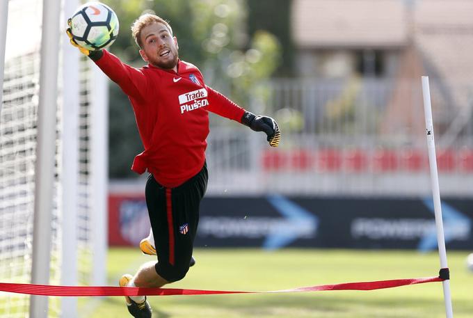 Jan Oblak bi bil lahko pred srečanjem lige prvakov v Sevilli pomemben vir informacij o tem, kako nevaren napad ima Sevilla. | Foto: Twitter - Voranc