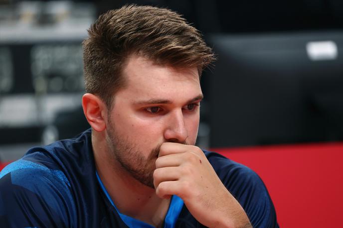 Luka Dončić | Luka Dončić je bil v glavah Špancev, na koncu pa bodo sanjali o tudi drugih slovenskih košarkarjih, ki so se izkazali na zadnji tekmi skupinskega dela olimpijskih iger. | Foto Reuters