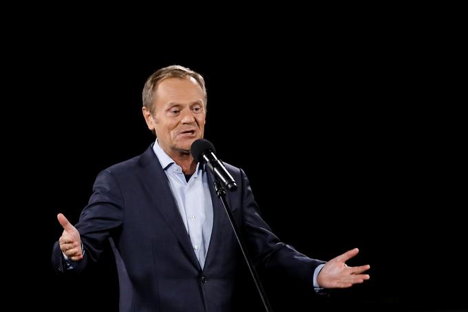 K protestom je pozval vodja največje opozicijske stranke Državljanska platforma, nekdanji predsednik Evropskega sveta Donald Tusk. | Foto: Reuters