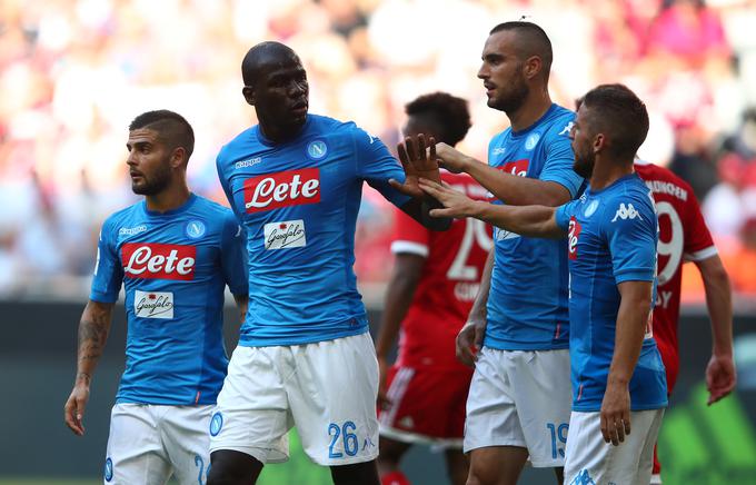 Napoli je v tekmi za tretje mesto premagal Bayern. | Foto: Reuters