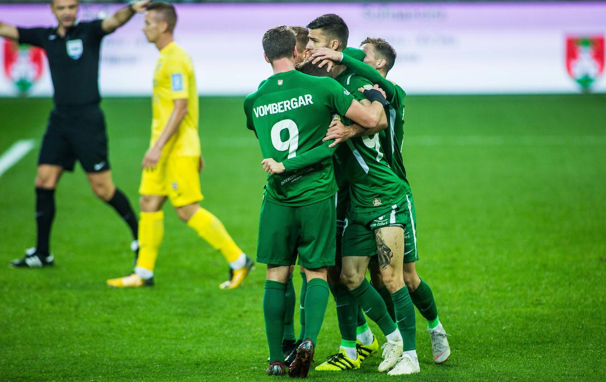 NK Olimpija | Olimpija ostaja neporažena tudi po derbiju proti Domžalam. Izgubila ni že 14 tekem v nizu. | Foto Grega Valančič/Sportida