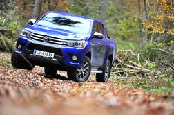 Test: toyota hilux 2,4 D-4D