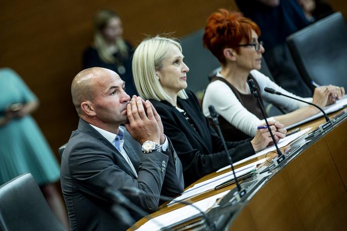 Seja vlade. Dejan Zavec. | Poslanec Gibanja Svoboda Dejan Zavec bo med mandatom v parlamentu tudi trener boksa pri Boksarski zvezi Slovenije. | Foto Ana Kovač