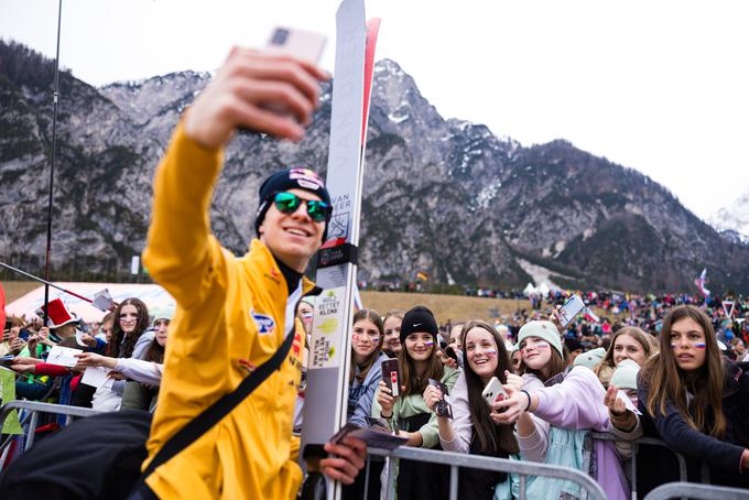 Andreas Wellinger je končal na tretjem mestu v skupnem seštevku svetovnega pokala, tudi Nemci so bili tretji v pokalu narodov. V Planici so jih na drugem prehiteli Slovenci. | Foto: www.alesfevzer.com