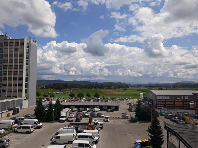 Industrijska cona Stegne, ki jo marsikdo opisuje kot zanemarjeno in infrastrukturno neustrezno, bi s prihodom svetovnega tehnološkega velikana lahko hitro doživela prepotrebno stilsko preobrazbo. | Foto: Srdjan Cvjetović