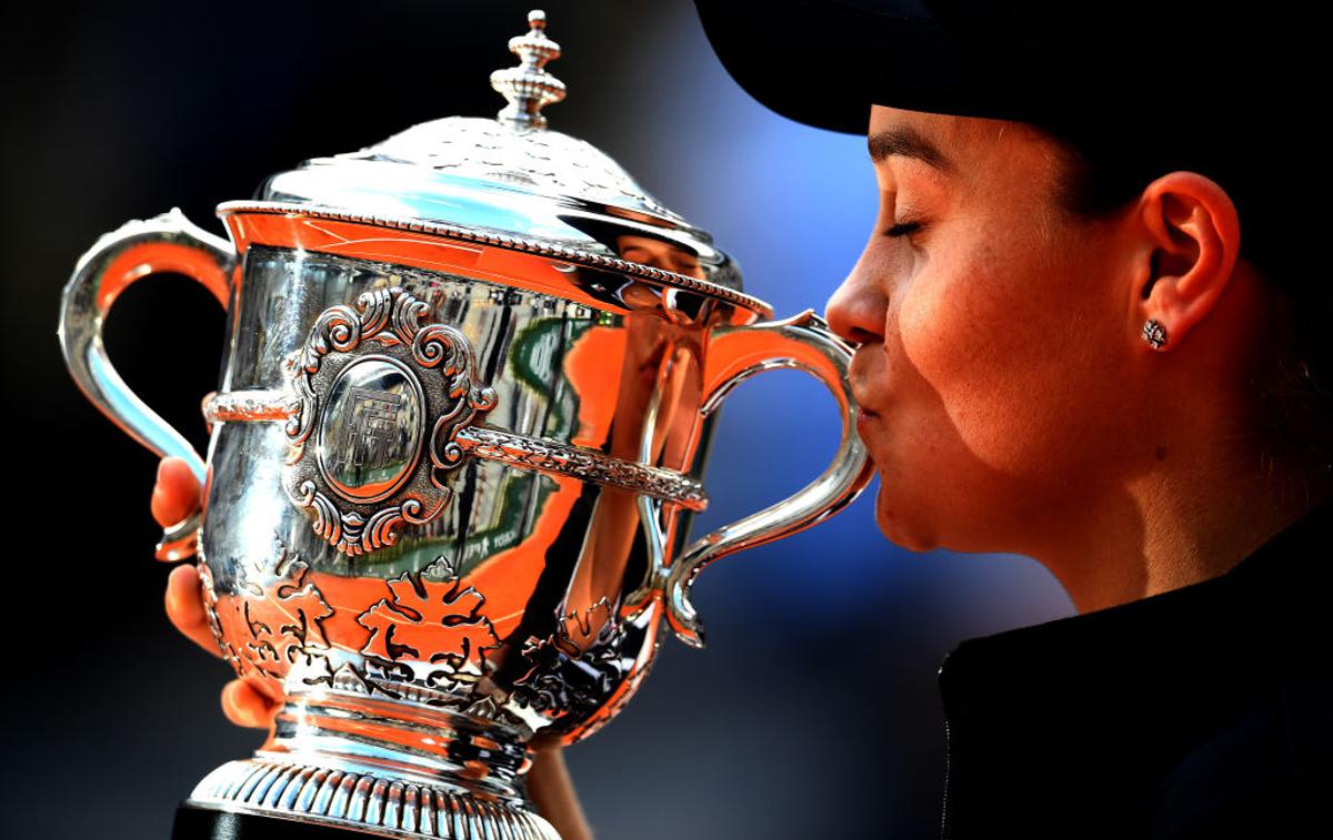 Ashleigh Barty | Ashleigh Barty je še vedno št. 1 na svetu, a se njena prednost pred Čehinjo topi. | Foto Gulliver/Getty Images