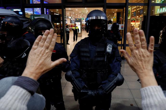 Barcelona protesti | Takšne in podobne prizore lahko pričakujemo danes v Barceloni. | Foto Reuters