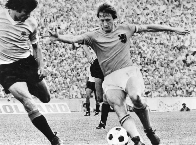 Johan Cruyff je navduševal v majici Nizozemske. | Foto: 