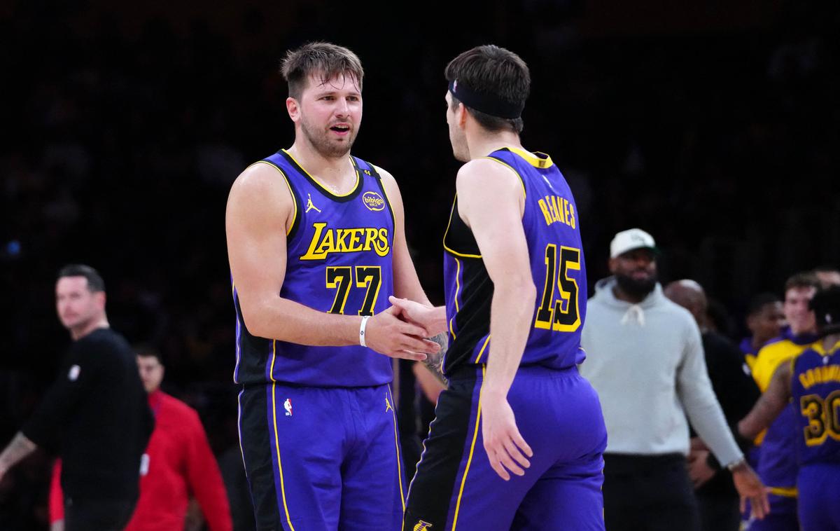 Austin Reaves Luka Dončić | Luka Dončić je navdušen nad Austinom Reavesom. | Foto Reuters