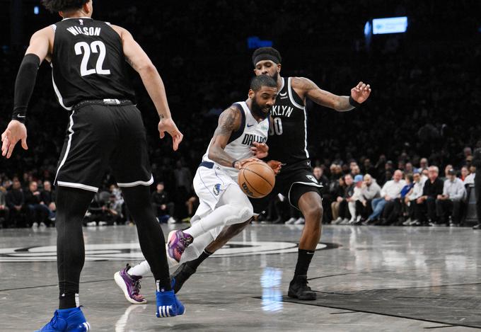 Kyrie Irving je bil s 36 točkami prvi strelec Dallasa proti svoji nekdanji ekipi. | Foto: Reuters