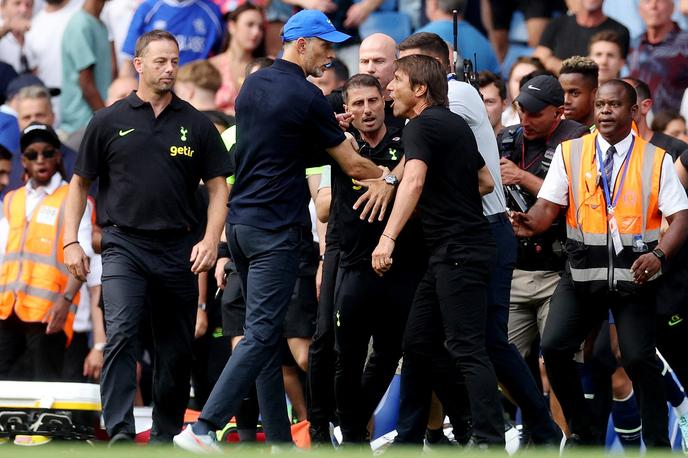 Thomas Tuchel Chelsea | Prepir Thomasa Tuchla in Antonia Conteja po tekmi drugega kroga premier lige. | Foto Reuters