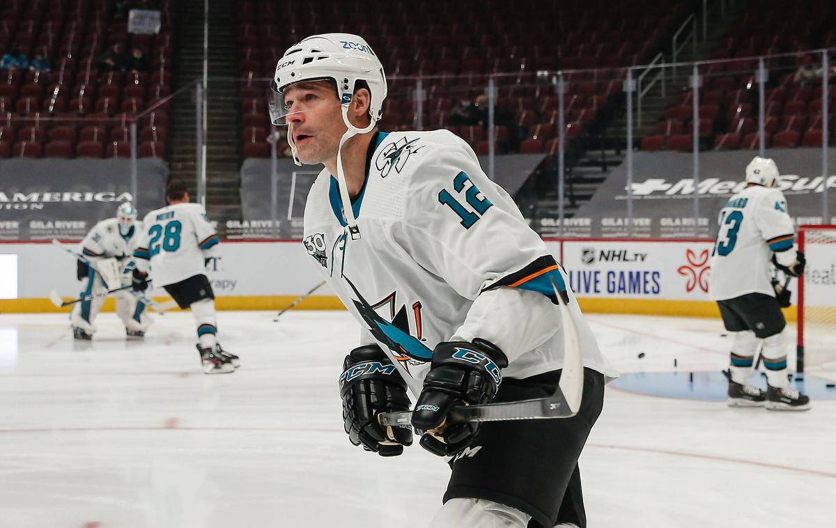 Patrick Marleau | Patrick Marleau je odigral 1.767. tekmo lige NHL (redni del), kar je največ v zgodovini tekmovanja. Na vrhu večne lestvice se je izenačil s pokojnim rojakom Gordiejem Howeom. | Foto Guliverimage