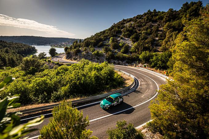 V diviziji 1 na vrhu trije dirkalniki MG ZR 105. Najhitrejši je bil Klemen Trček, ki je ob odstopu Sveta tudi prevzel vodstvo v skupnem seštevku državnega prvenstva. | Foto: WRC Croatia