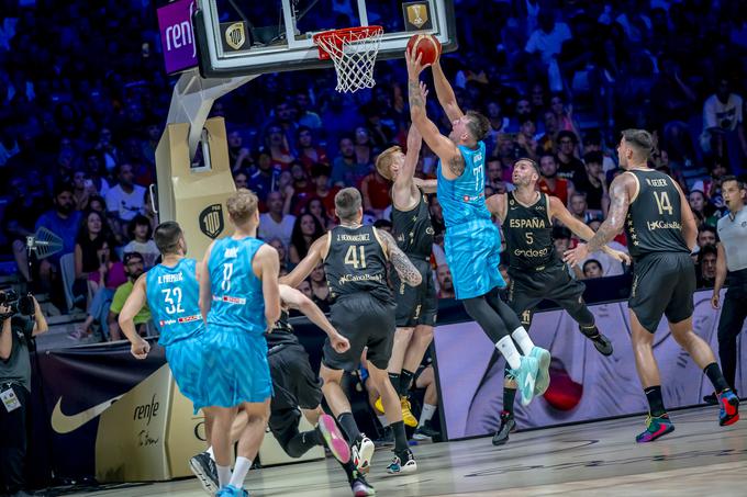 Slovenija Španija Luka Dončić | Foto: Baloncesto España