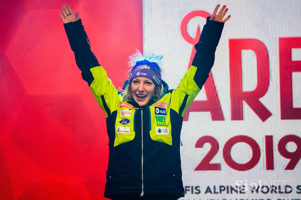 Ilka Štuhec medalja Aare 2019