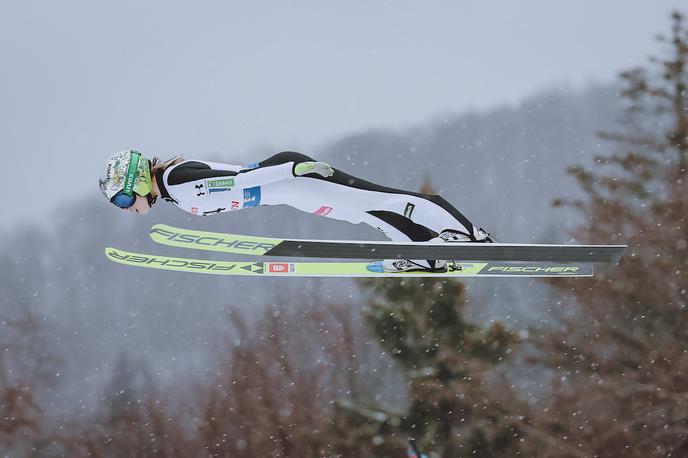 Nika Križnar | Bodo Nika Križnar in preostala dekleta kmalu dobila priložnost na letalnici v Vikersundu? | Foto Sportida