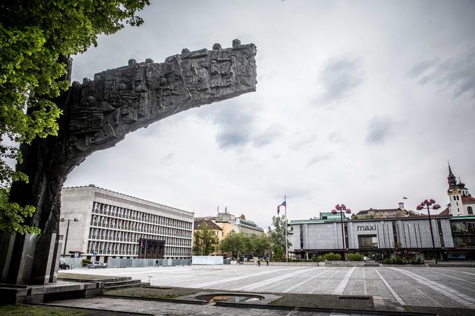 Spomenik revolucije | Foto: Vid Ponikvar