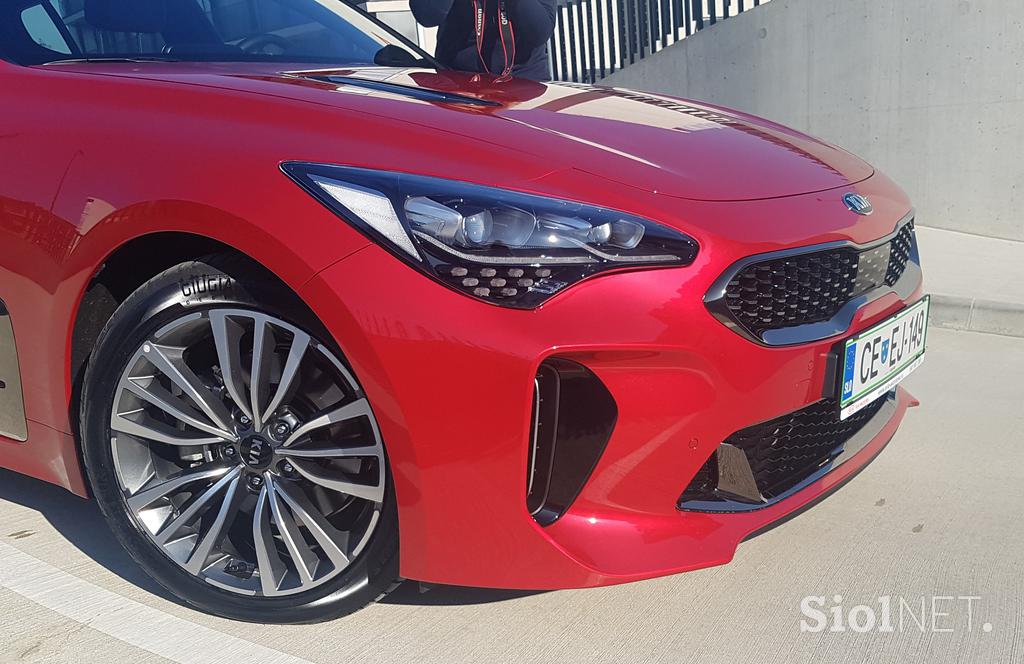 kia stinger