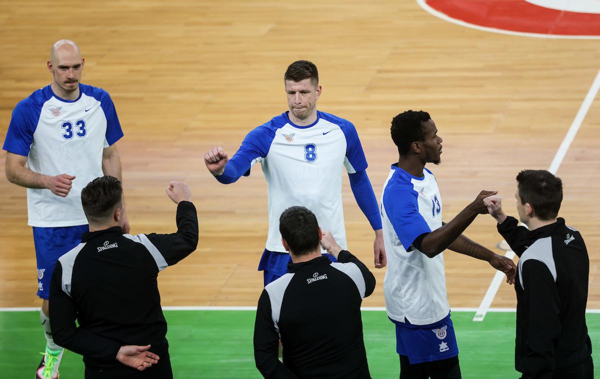 Cedevita Olimpija - Rogaška | Košarkarji Rogaške so po preobratu za točko ugnali Podčetrtek, pri katerem je z 41 točkami in indeksom 47 blestel Simo Atanacković. | Foto Vid Ponikvar