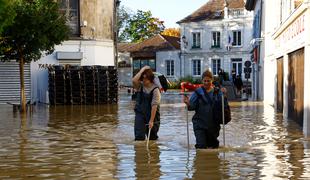 Jug Francije in sever Italije prizadele poplave