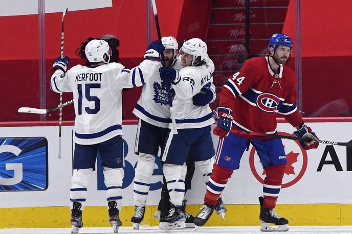 Toronto NHL | Hokejisti Toronta so s prepričljivo zmago nad Montrealom naredili pomemben korak k napredovanju. | Foto Reuters